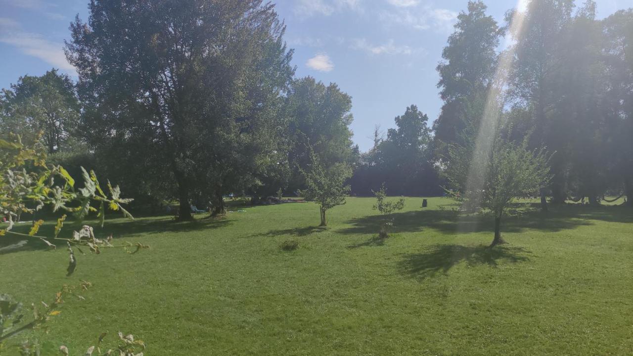 Glamping Wallersee - Unter Dem Kastanienbaum Helming Esterno foto